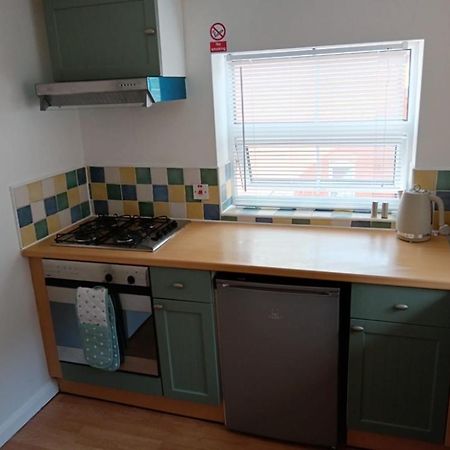Welcome To This Flat Kettering Exterior foto